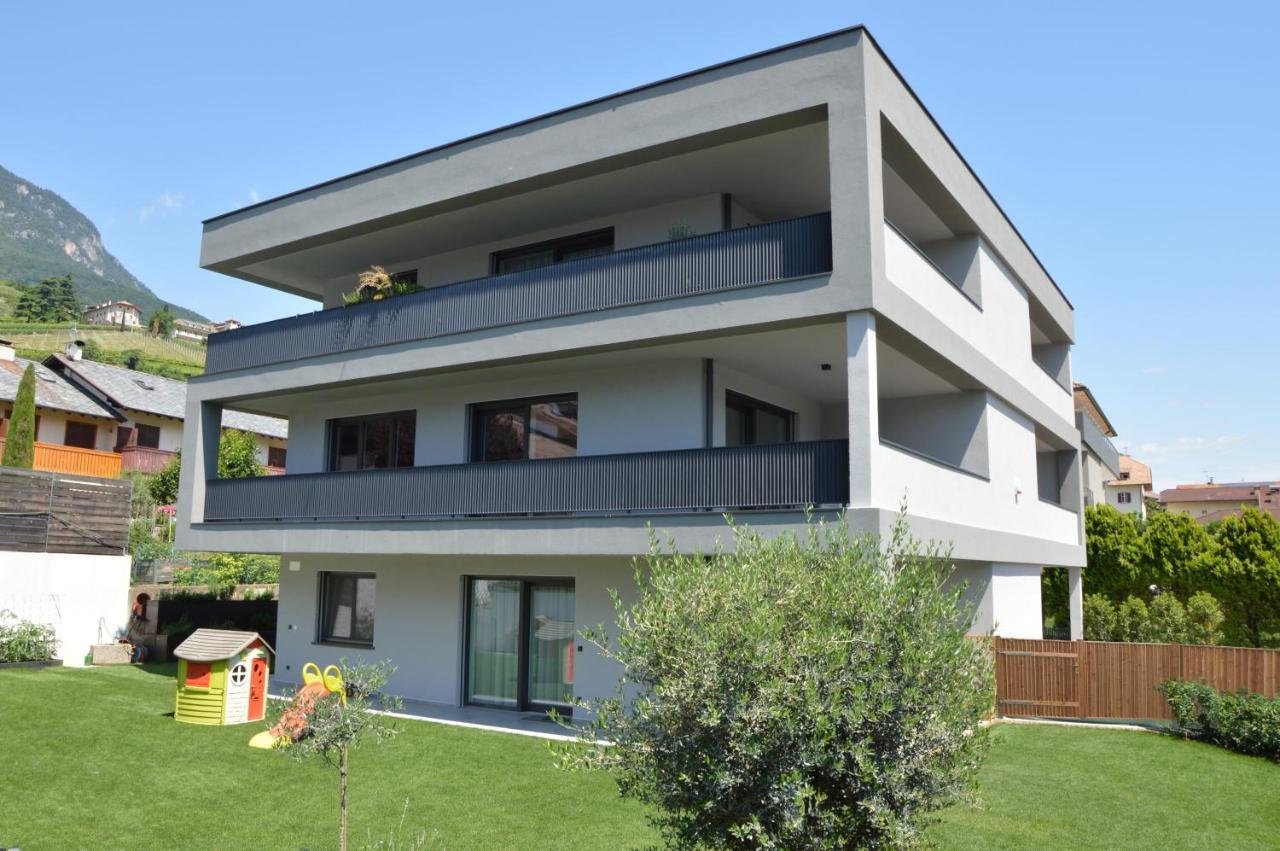 Family Apartment Julia Термено Екстериор снимка